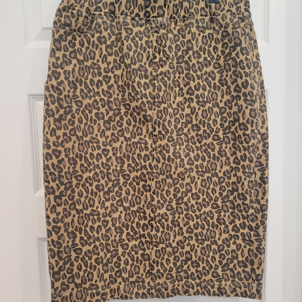Nuggles Denim Leopard Skirt, Size Large